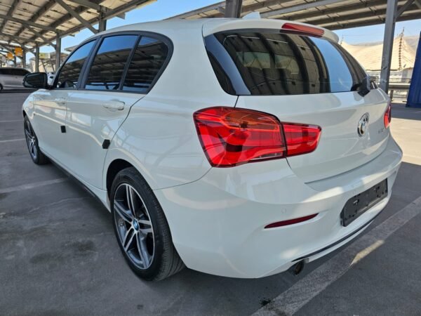 BMW 118D - Imagen 6