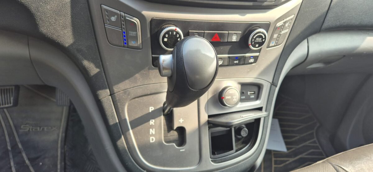 Hyundai Starex 4x4 - Imagen 8