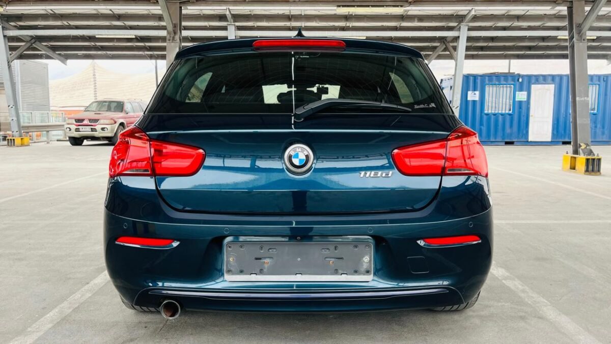 BMW 118D - Imagen 13