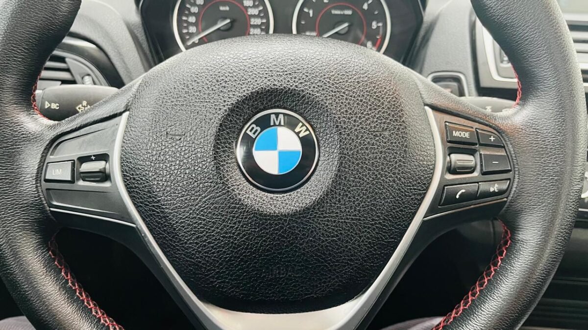 BMW 118D - Imagen 19