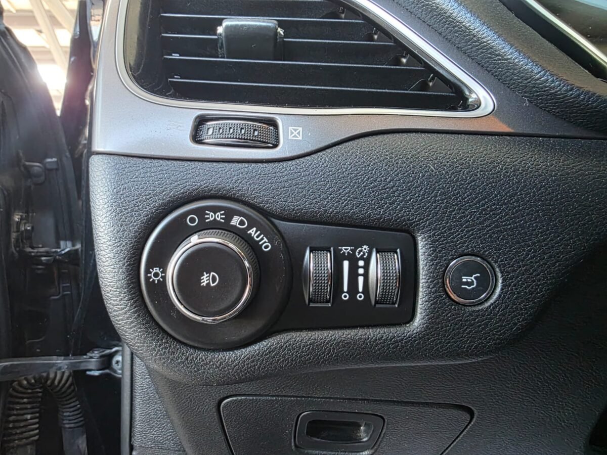 JEEP CHEROKEE - Imagen 15