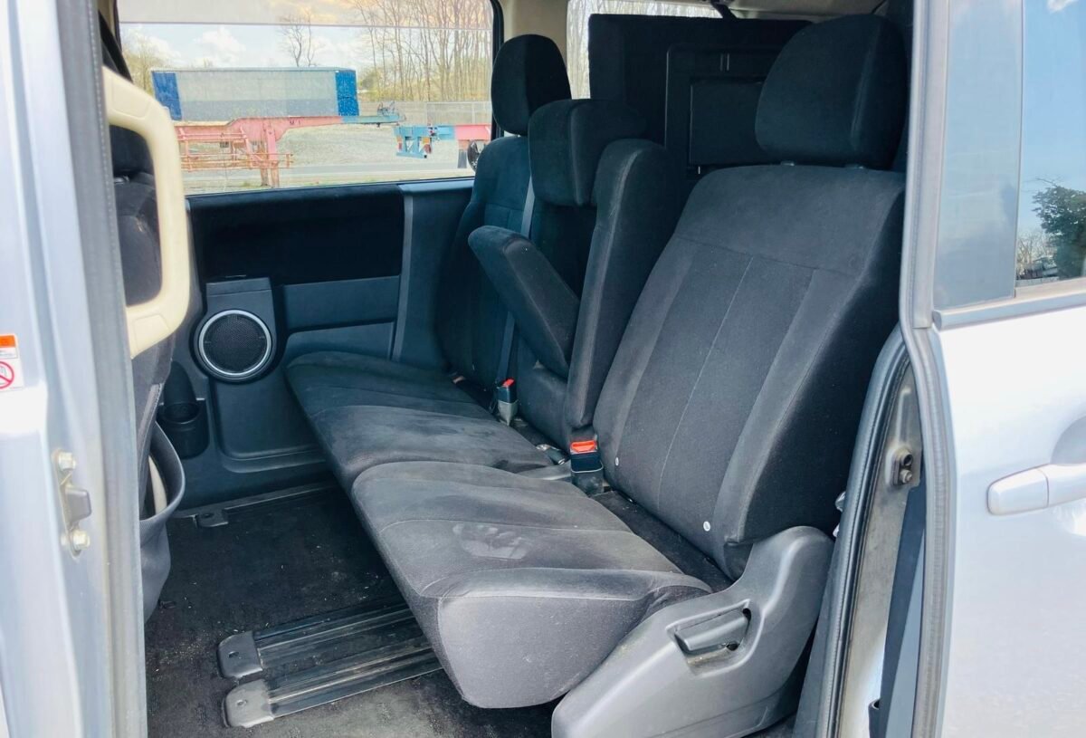 MITSUBISHI DELICA - Imagen 10