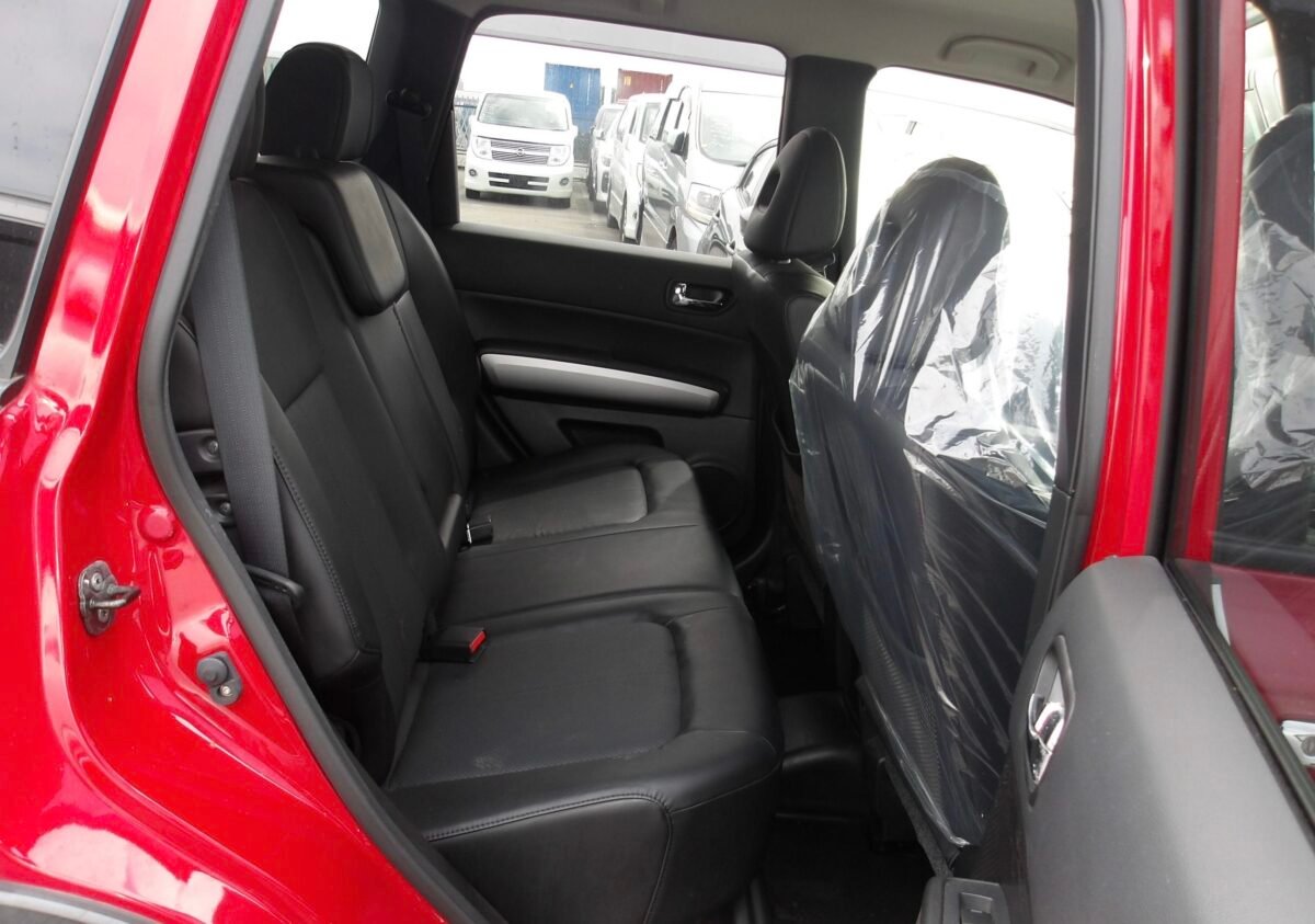 NISSAN XTRAIL - Imagen 6
