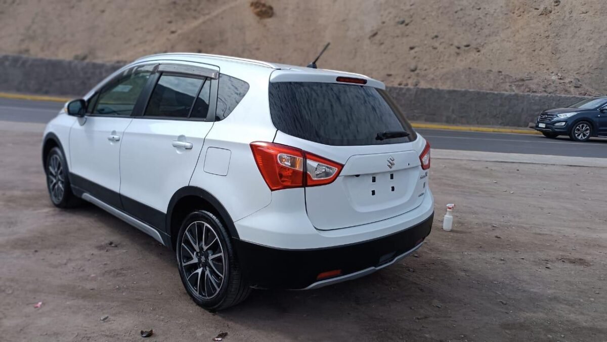 SUZUKI SX4 S-CROSS - Imagen 21