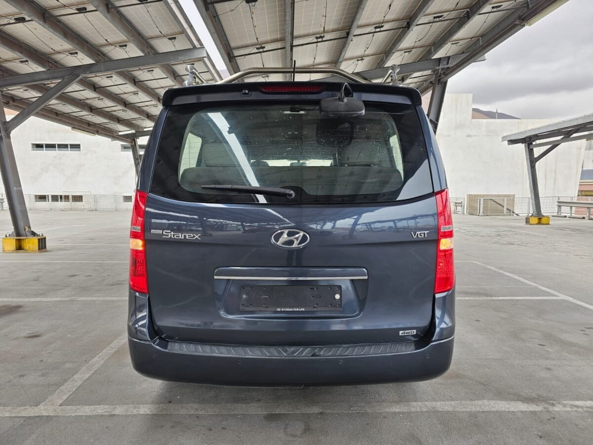 HYUNDAI STAREX 4X4 - Imagen 8