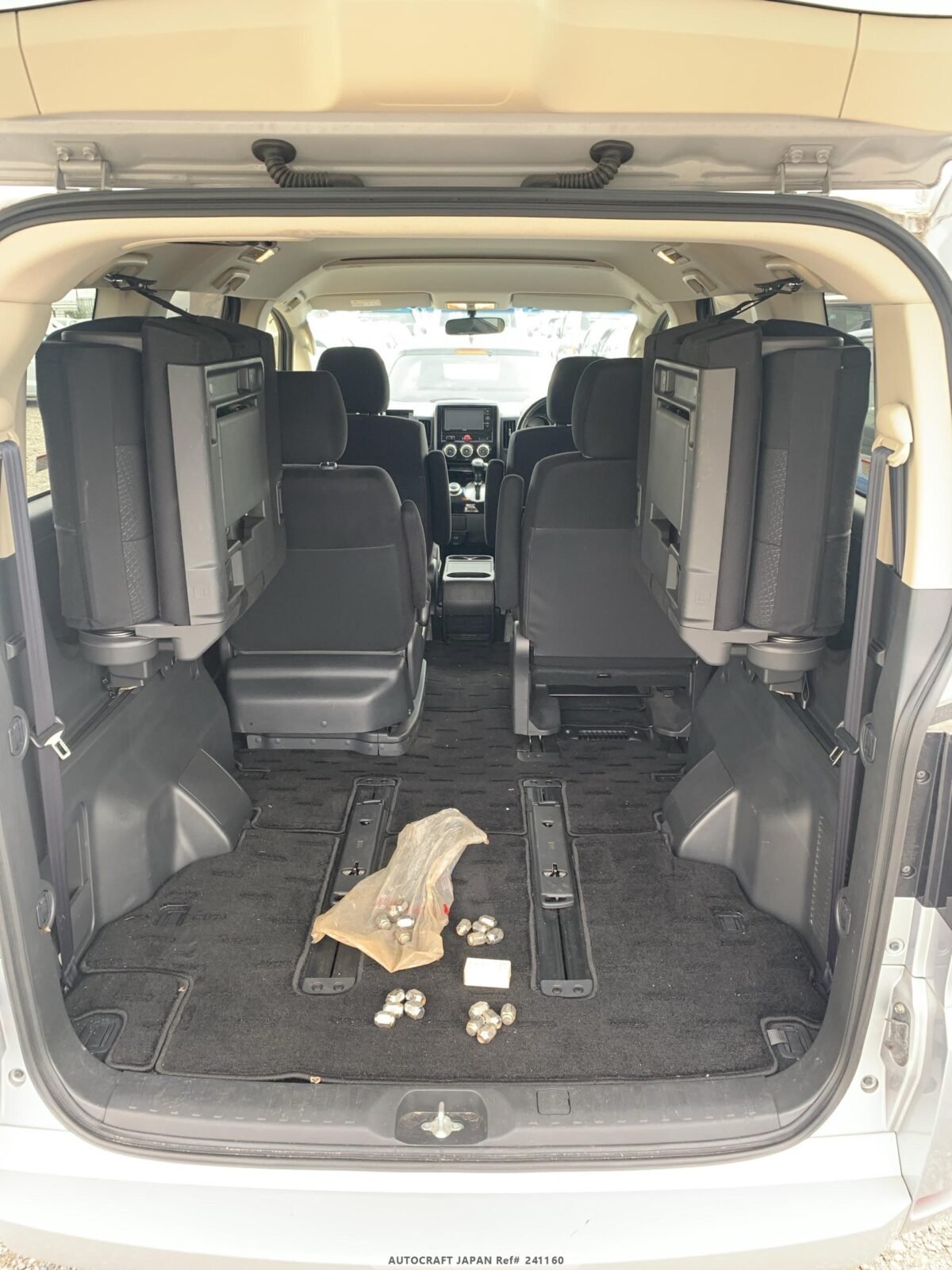 MITSUBISHI DELICA - Imagen 12