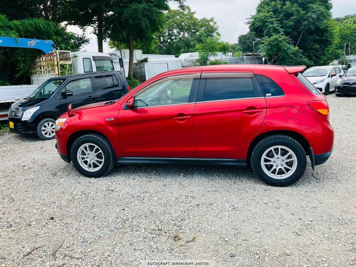 MITSUBISHI RVR - Imagen 9