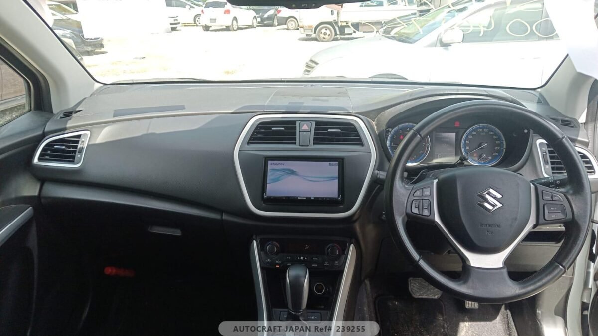 SUZUKI SX4 S-CROSS - Imagen 23