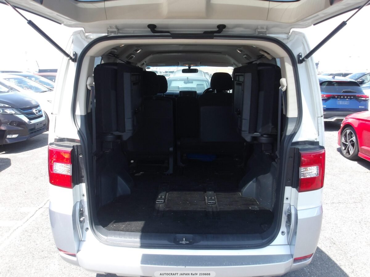 MITSUBISHI DELICA - Imagen 10
