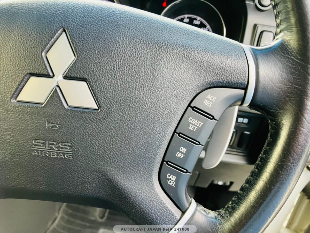 MITSUBISHI DELICA - Imagen 31