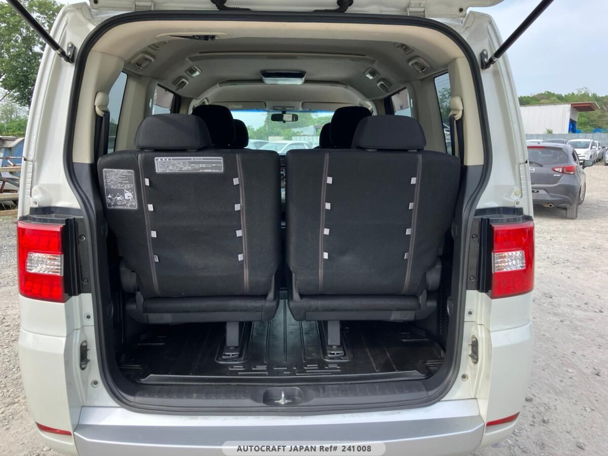 MITSUBISHI DELICA - Imagen 38