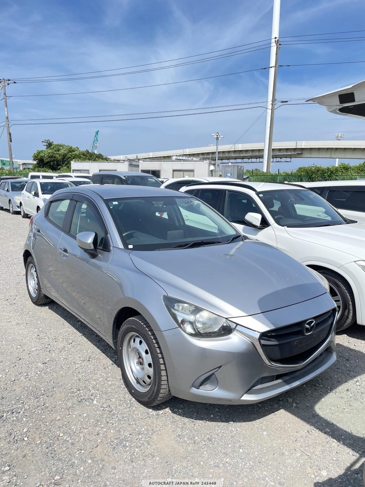MAZDA DEMIO - Imagen 13