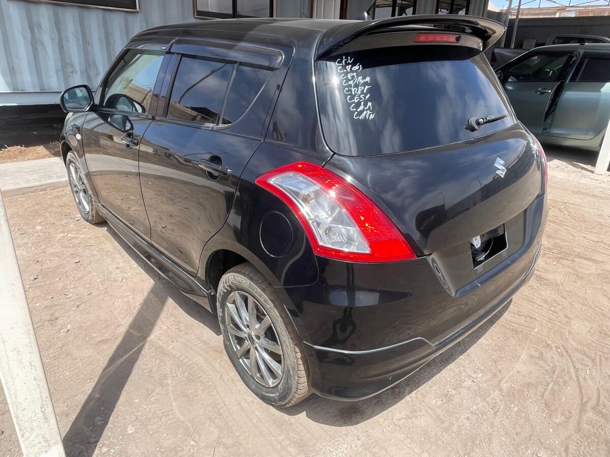 SUZUKI SWIFT - Imagen 5