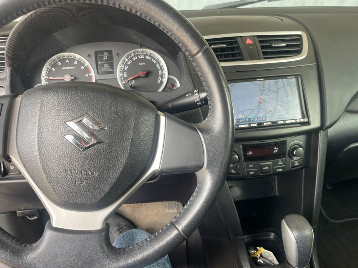 SUZUKI SWIFT - Imagen 5