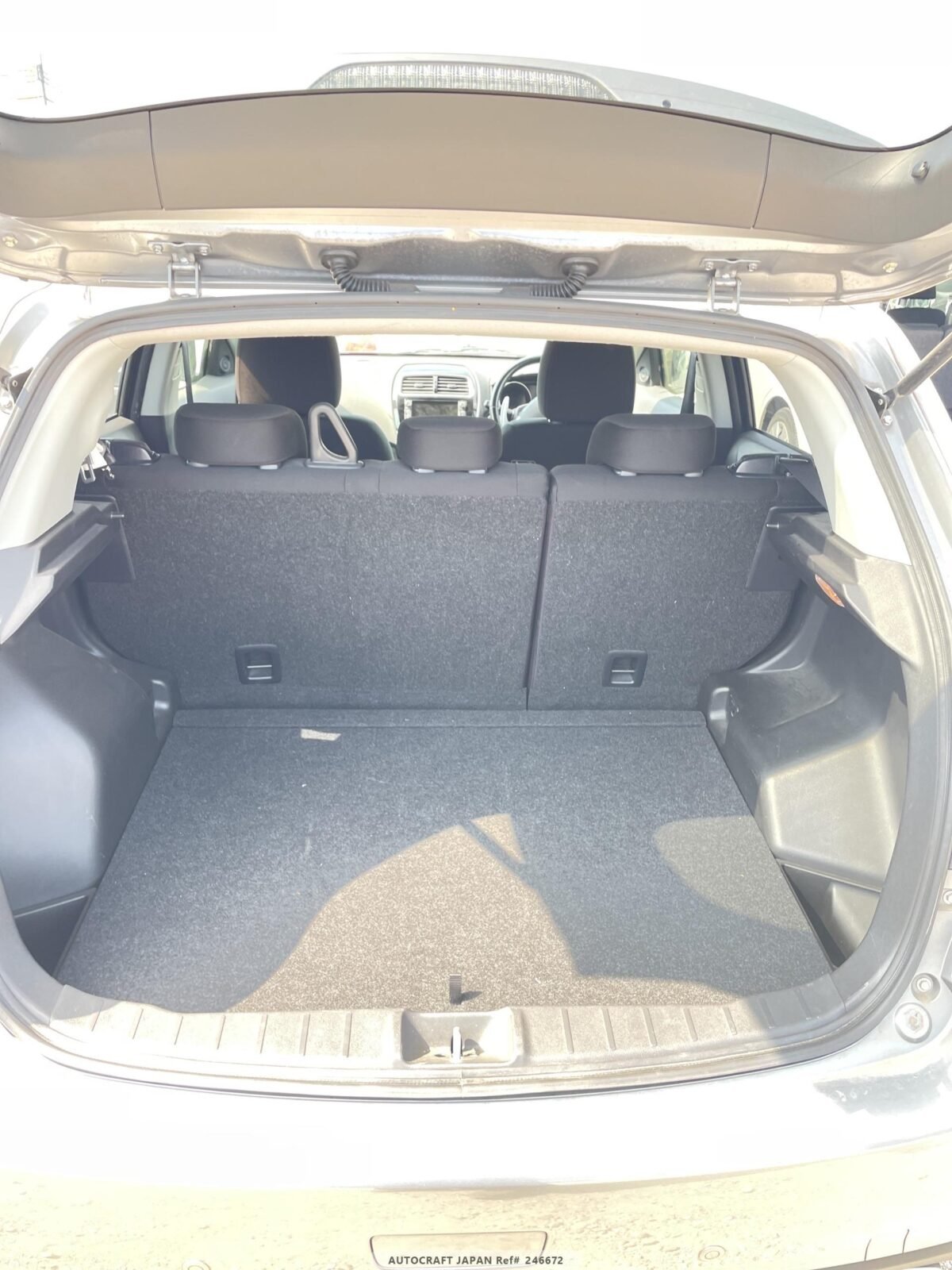 MITSUBISHI RVR - Imagen 4