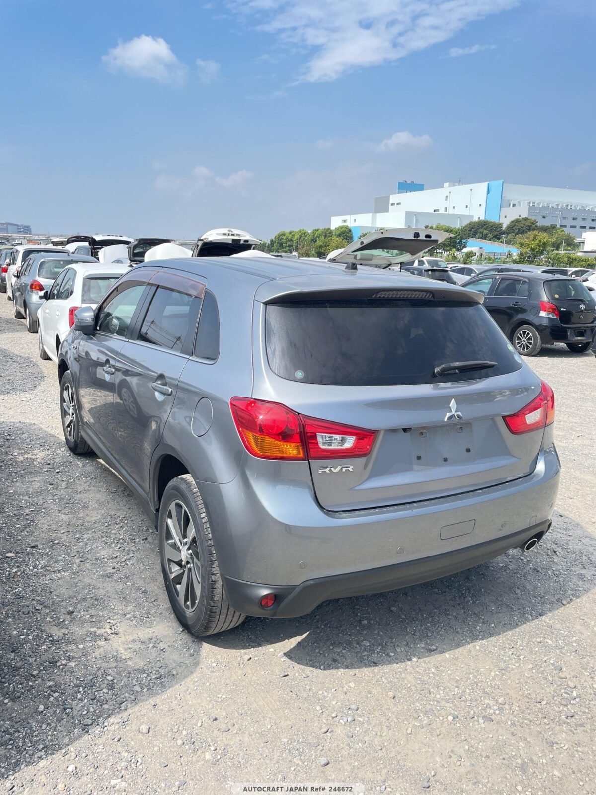 MITSUBISHI RVR - Imagen 8