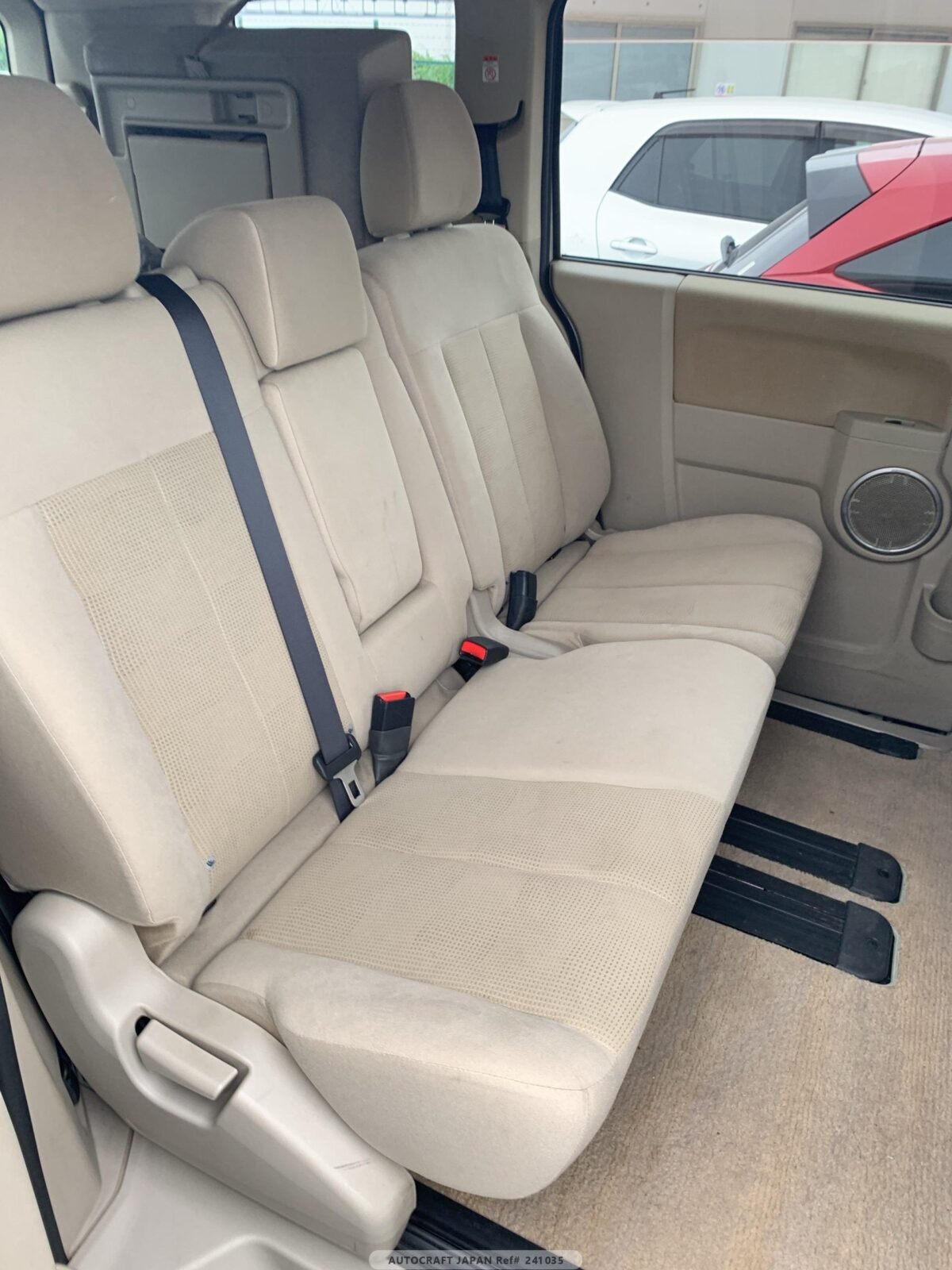 MITSUBISHI DELICA - Imagen 4