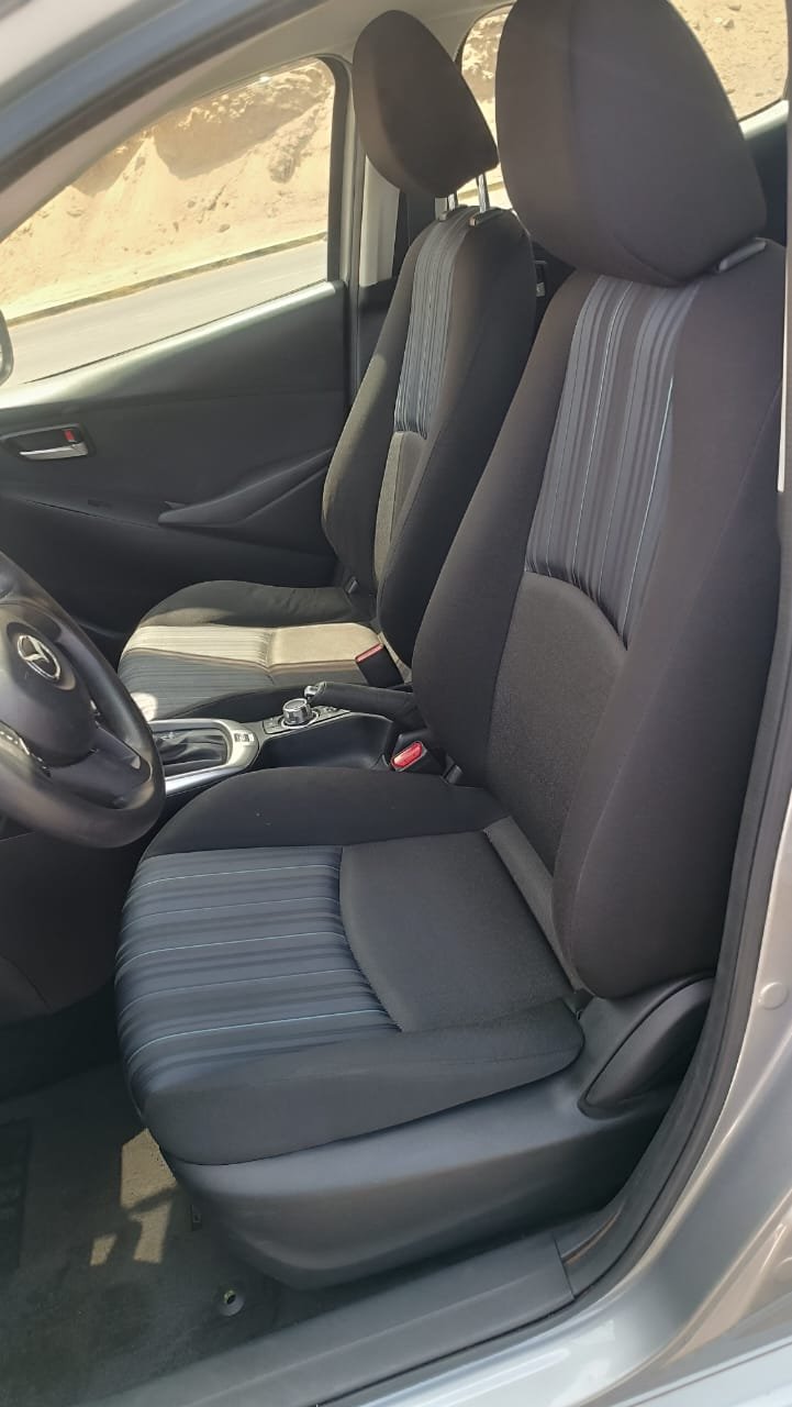 MAZDA DEMIO - Imagen 10