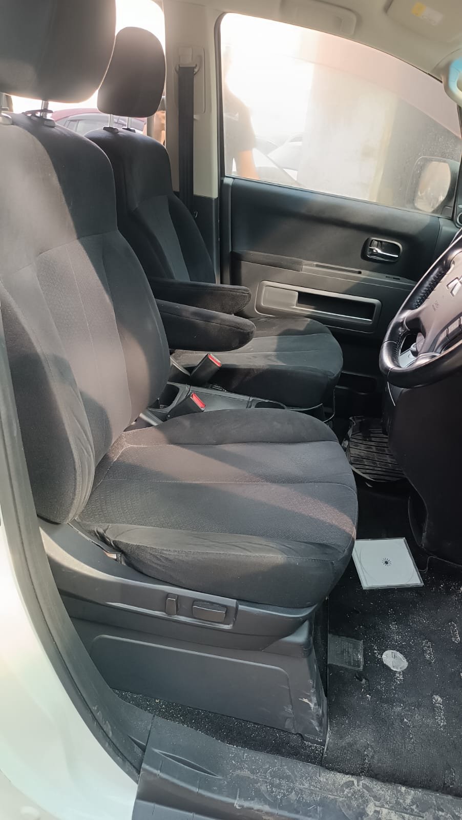 MITSUBISHI DELICA - Imagen 15