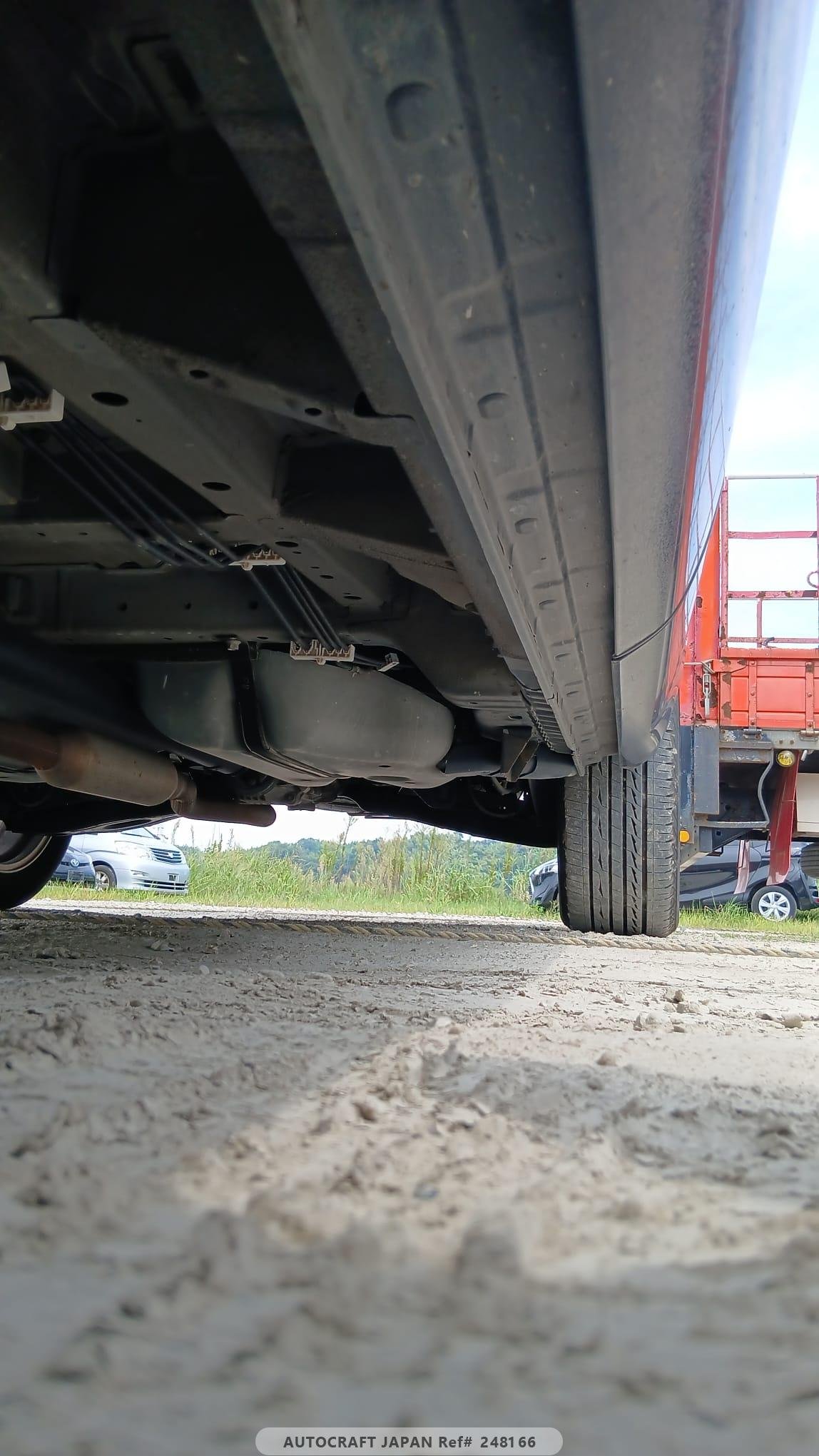 MITSUBISHI DELICA - Imagen 9