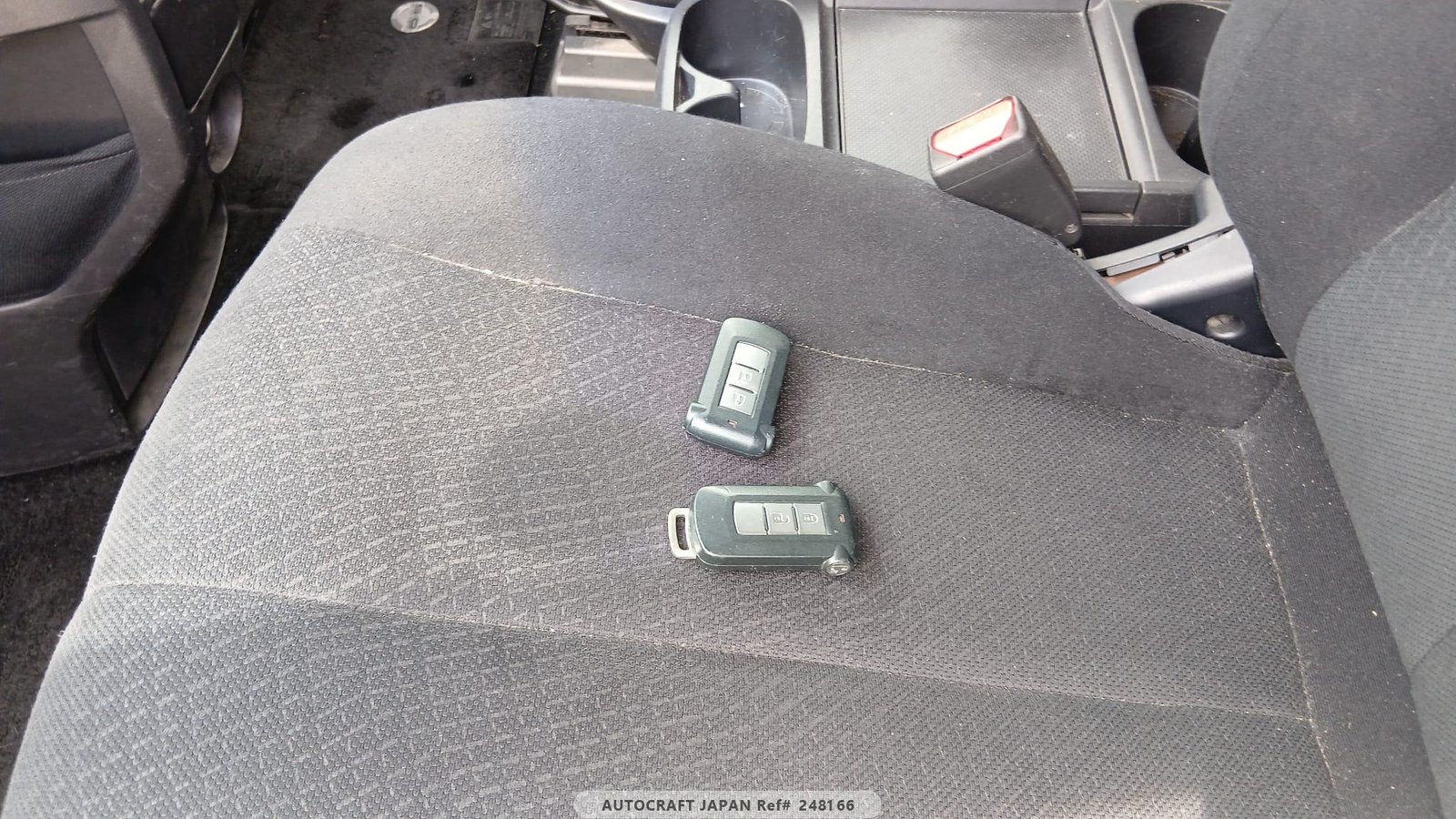 MITSUBISHI DELICA - Imagen 10