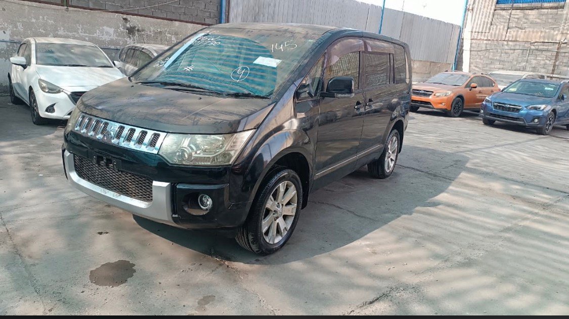 MITSUBISHI DELICA - Imagen 12