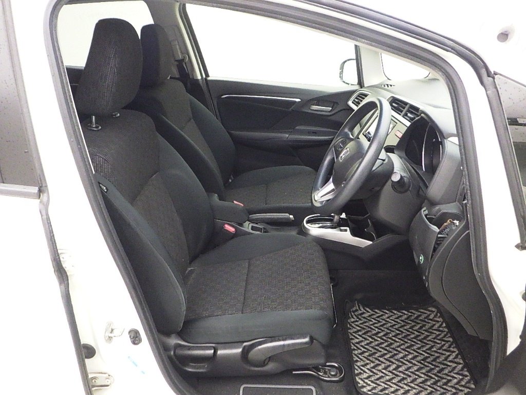 HONDA FIT - Imagen 6