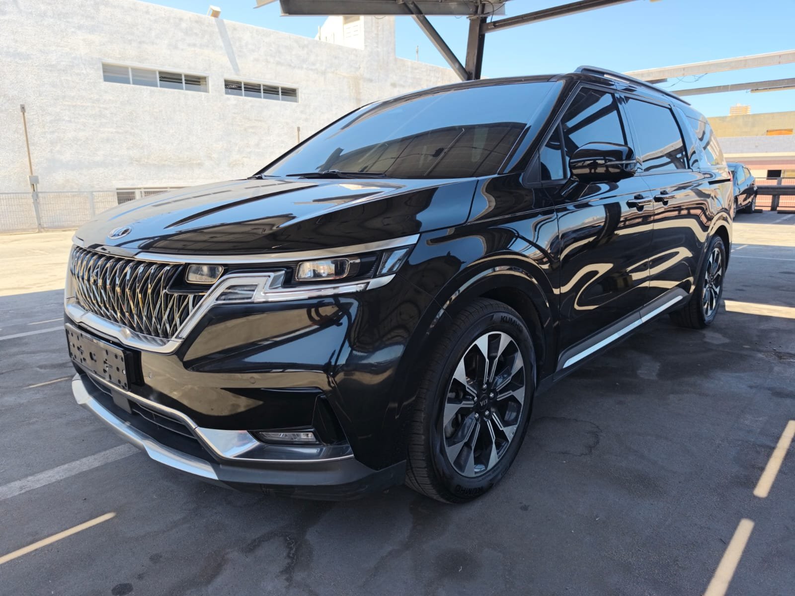 KIA CARNIVAL - Imagen 16