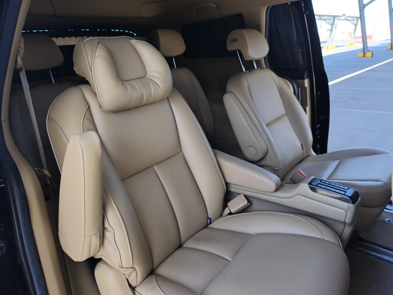 KIA CARNIVAL LIMUSINE - Imagen 24