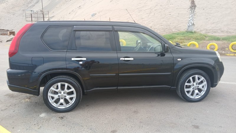 NISSAN XTRAIL - Imagen 6