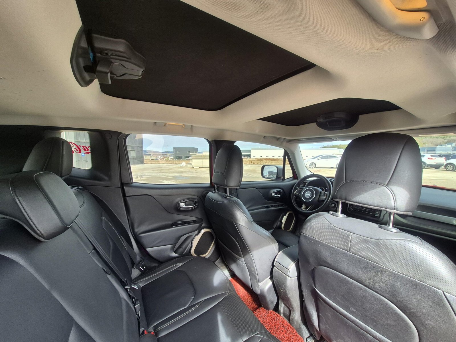 JEEP RENEGADE - Imagen 4
