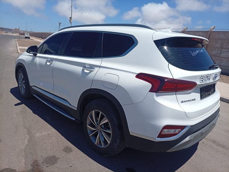 HYUNDAI SANTA FE - Imagen 3