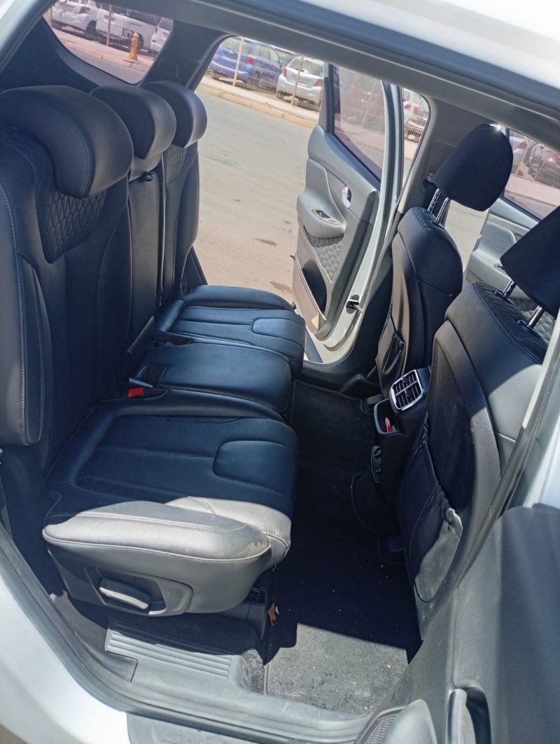 HYUNDAI SANTA FE - Imagen 9