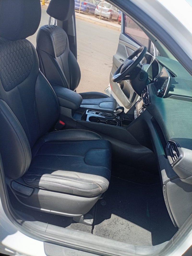 HYUNDAI SANTA FE - Imagen 10