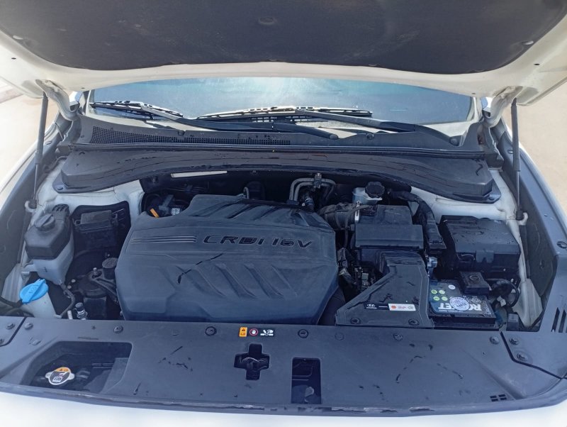 HYUNDAI SANTA FE - Imagen 13