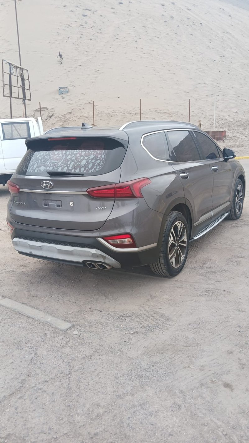 HYUNDAI SANTA FE - Imagen 5