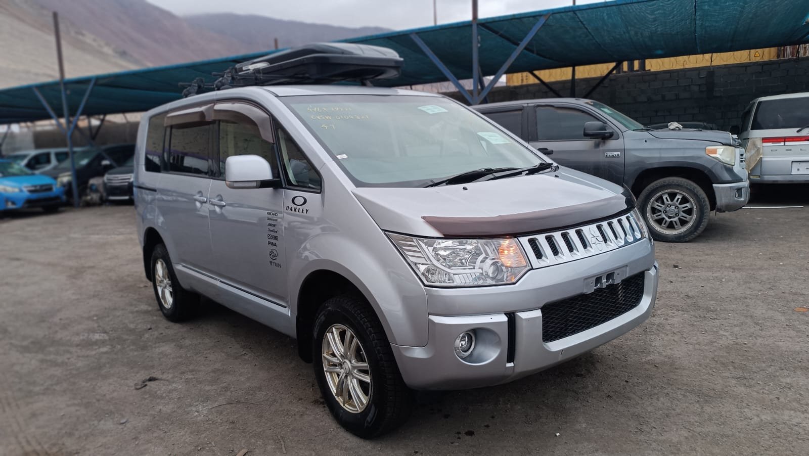 MITSUBISHI DELICA - Imagen 3