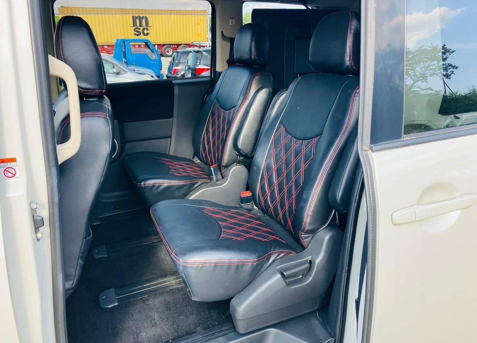 MITSUBISHI DELICA - Imagen 11