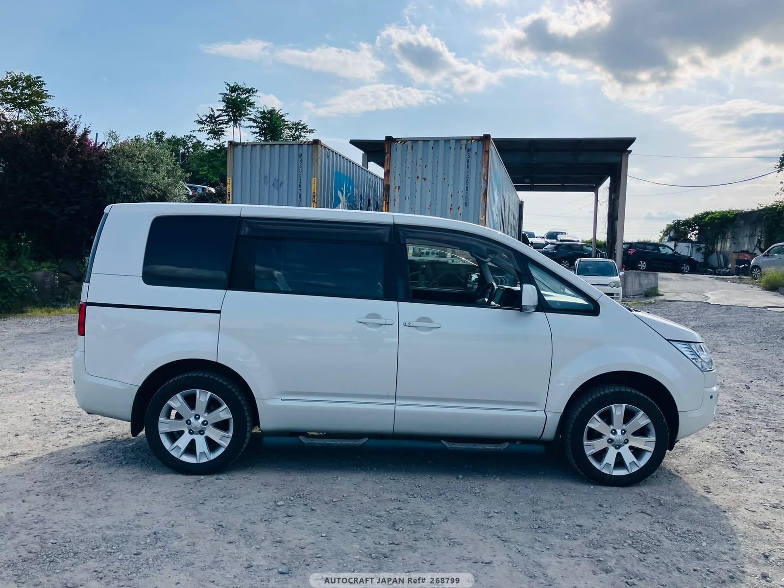 MITSUBISHI DELICA - Imagen 25