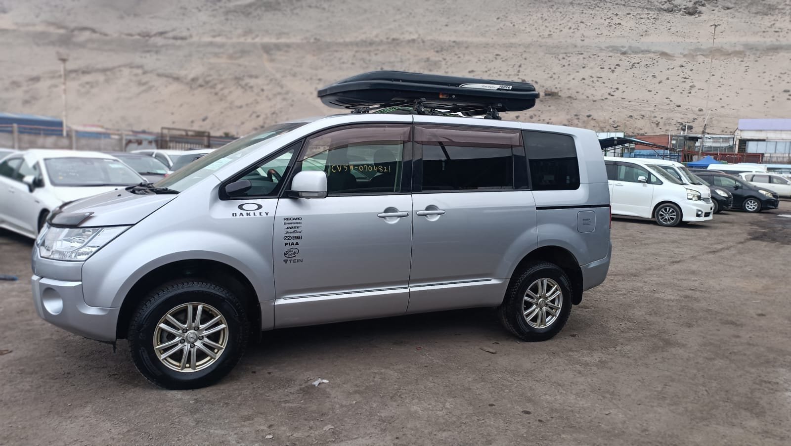 MITSUBISHI DELICA - Imagen 15