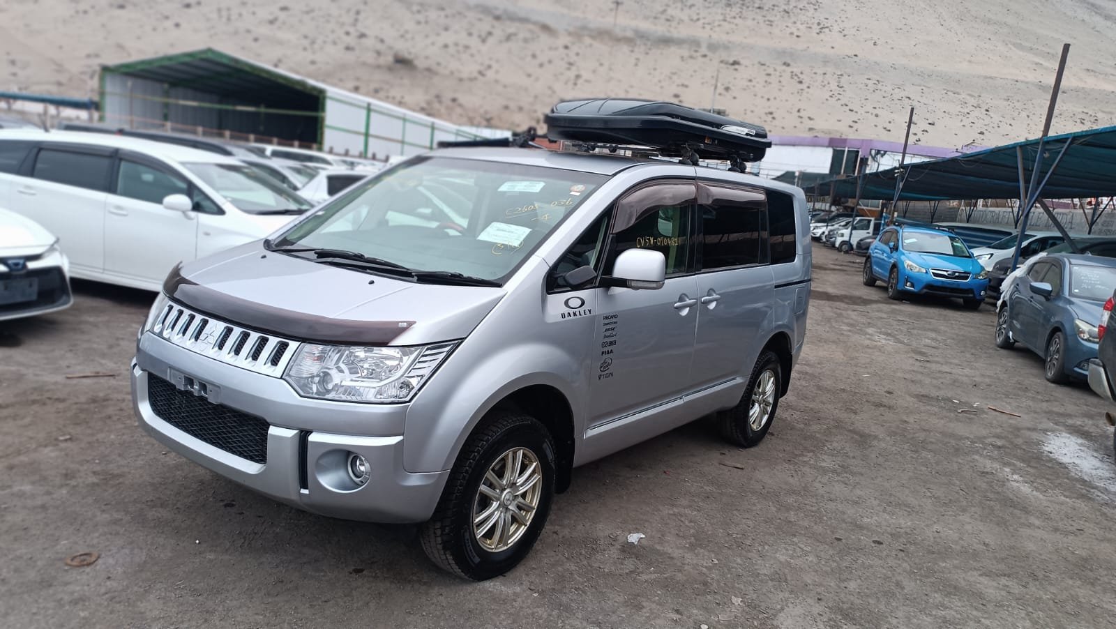 MITSUBISHI DELICA - Imagen 18