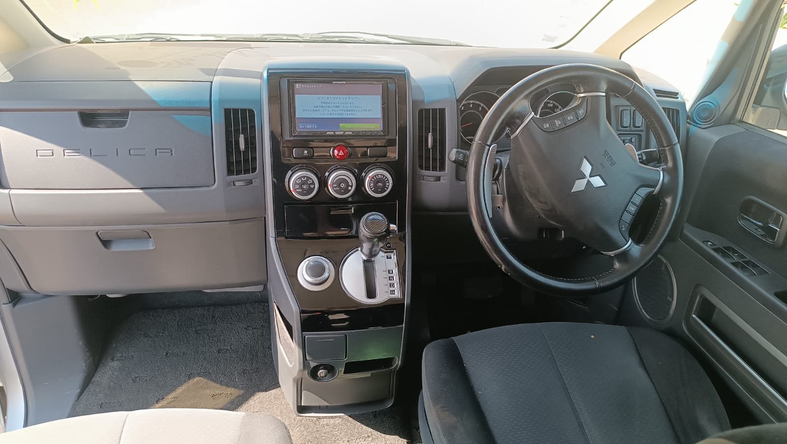 MITSUBISHI DELICA - Imagen 13
