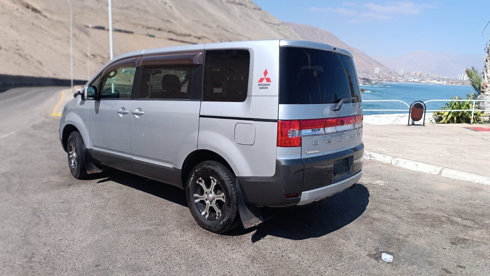 MITSUBISHI DELICA - Imagen 8