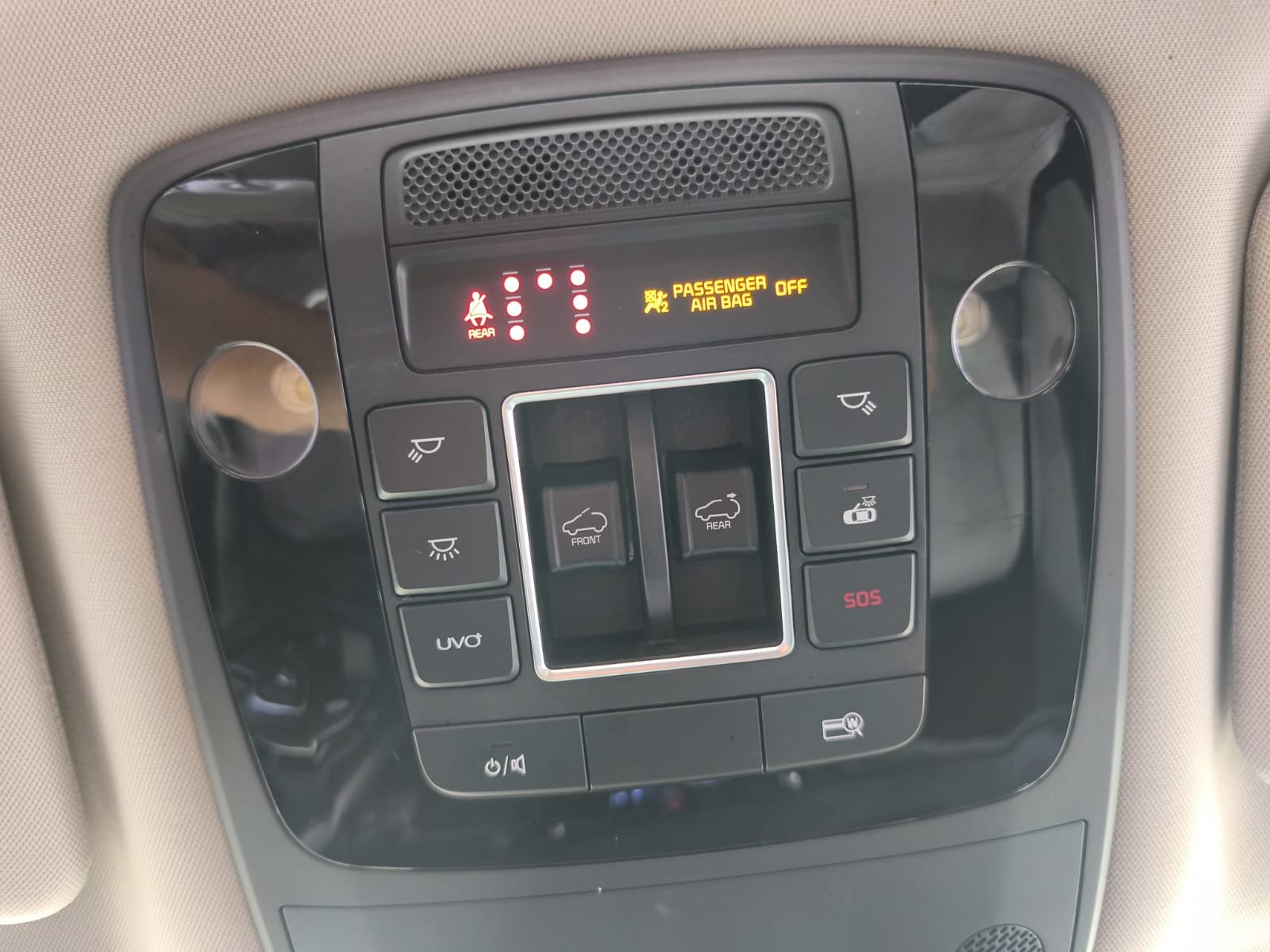 KIA CARNIVAL - Imagen 4