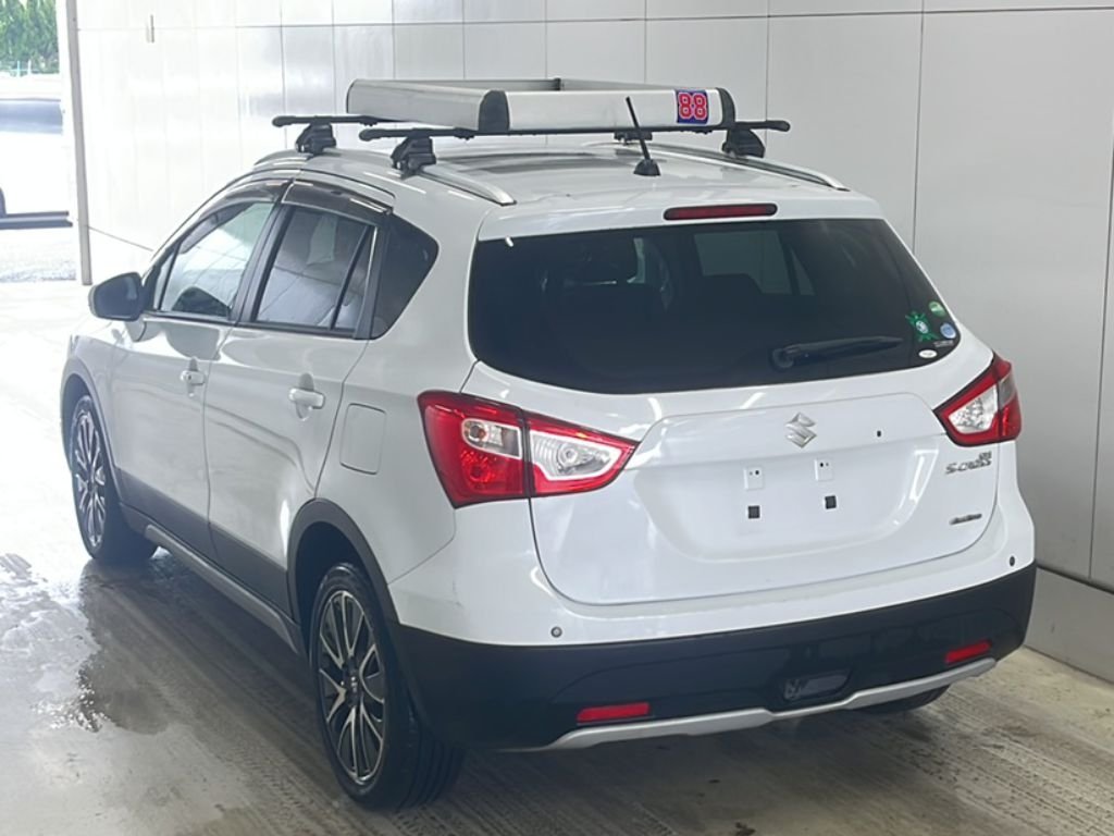 SUZUKI SX4 S-CROSS - Imagen 18